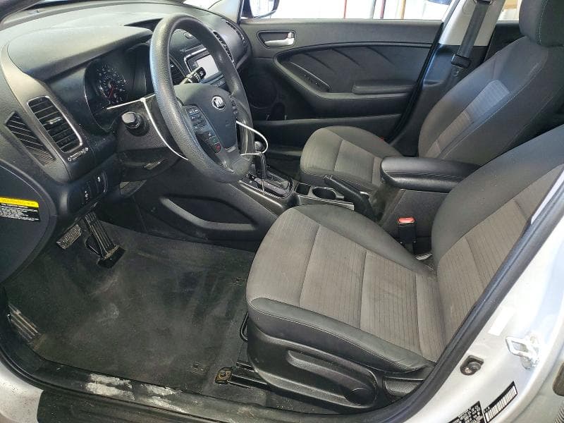 2017 KIA FORTE LX 7