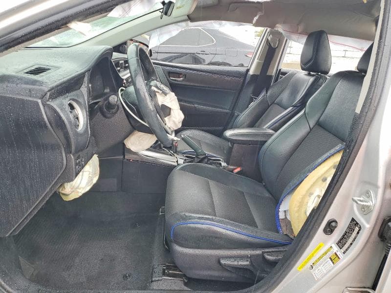 2019 TOYOTA COROLLA SE 7