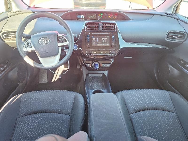2018 TOYOTA PRIUS TWO 8
