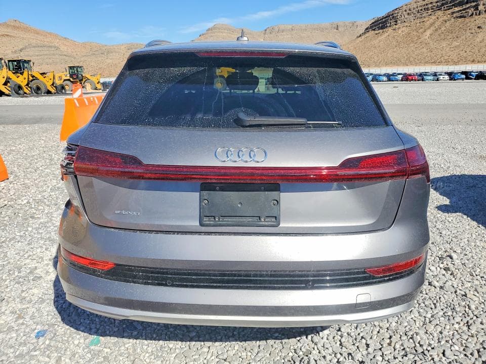 2019 AUDI E-TRON PREMIUM PLUS 6