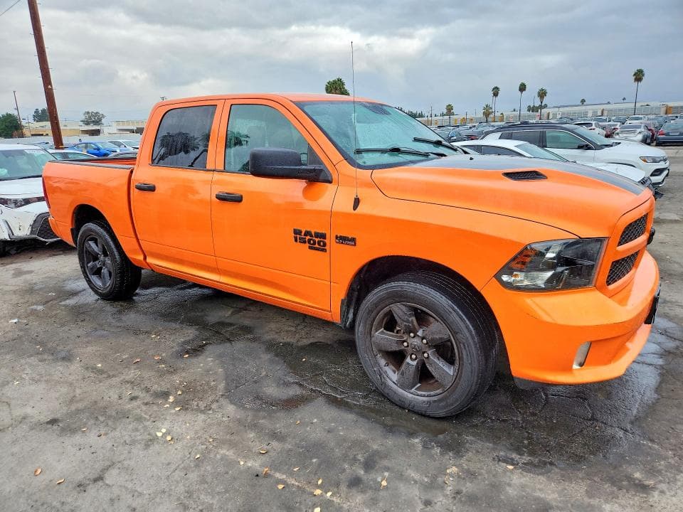 2019 RAM 1500 CLASSIC TRADESMAN 4