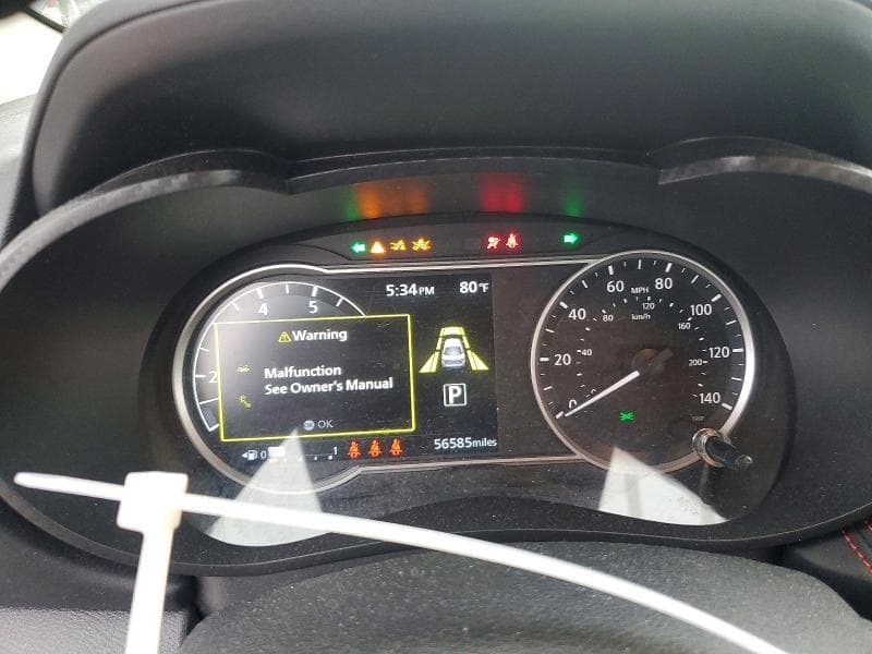 2025 NISSAN VERSA SR 9