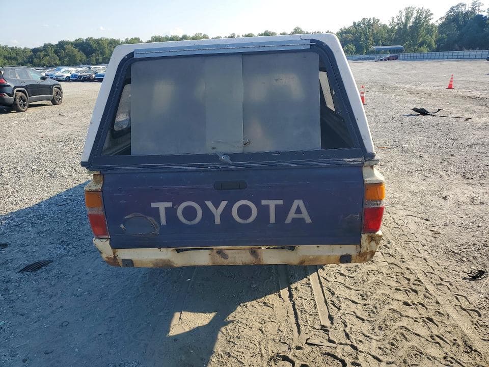 1985 TOYOTA 1 TON PICK 6