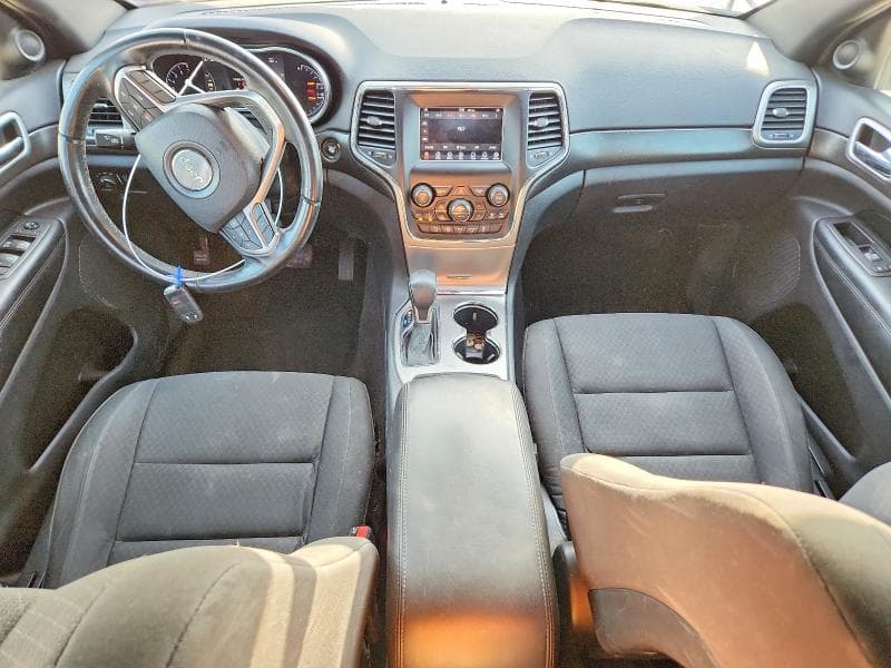 2018 JEEP GRAND CHEROKEE LAREDO 8
