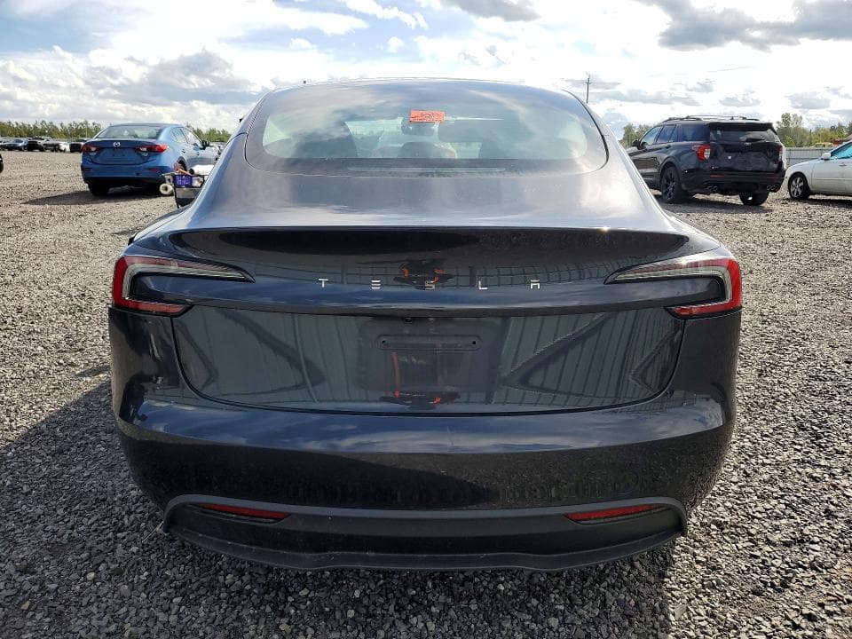 2025 TESLA MODEL 3 6