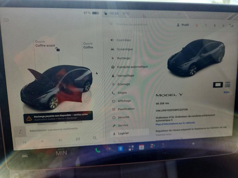 2023 TESLA MODEL Y 9