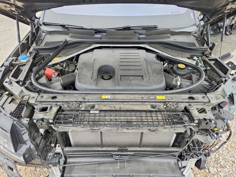 2023 LAND ROVER RANGE ROVER SE 12