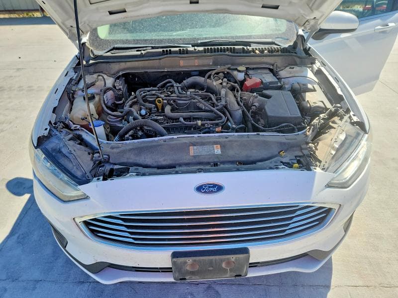 2019 FORD FUSION SE 11