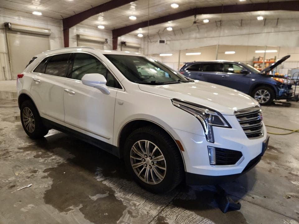 2018 CADILLAC XT5 LUXURY 4