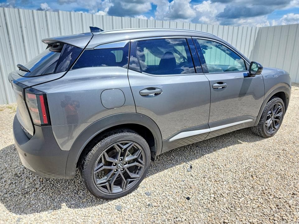 2026 NISSAN KICKS SR 3