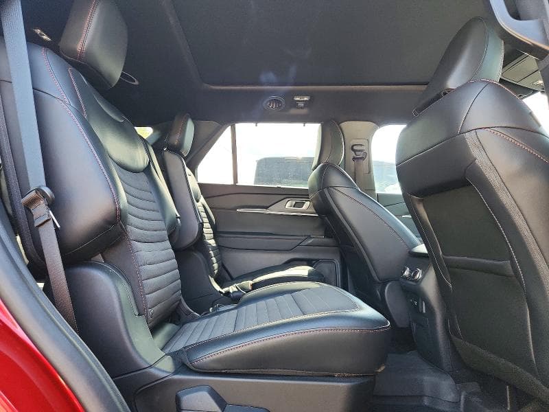 2025 FORD EXPLORER ST-LINE 11
