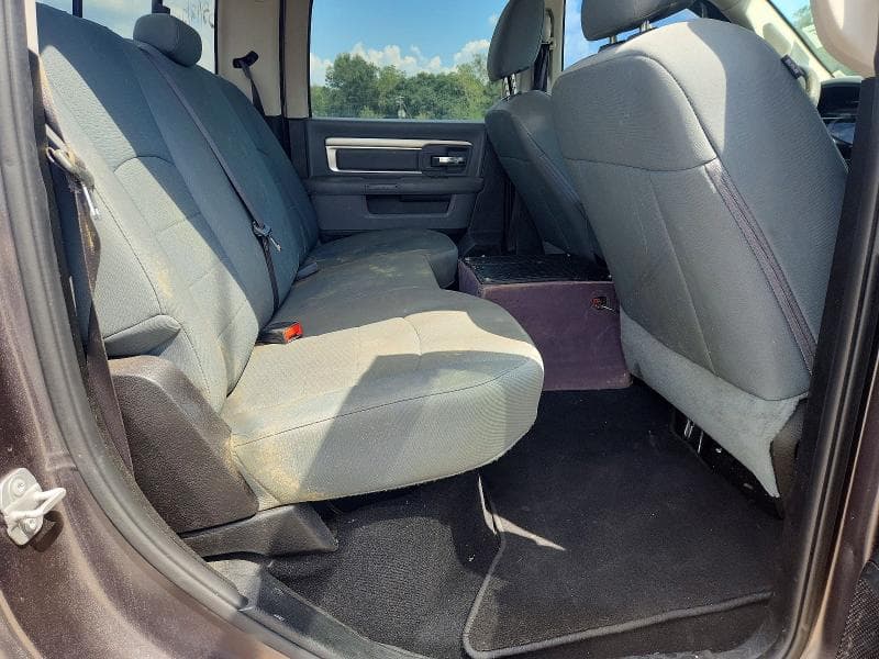 2020 RAM 1500 CLASSIC SLT 10