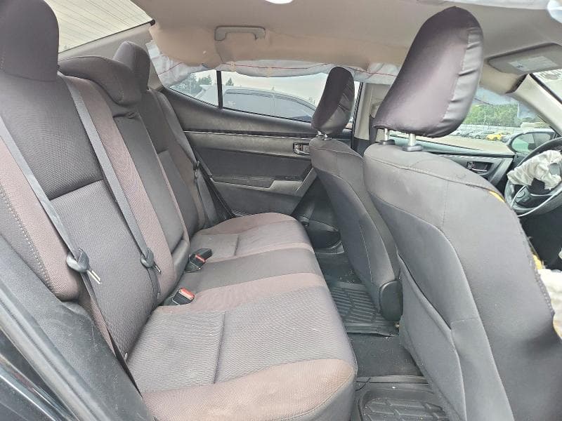 2018 TOYOTA COROLLA LE 10