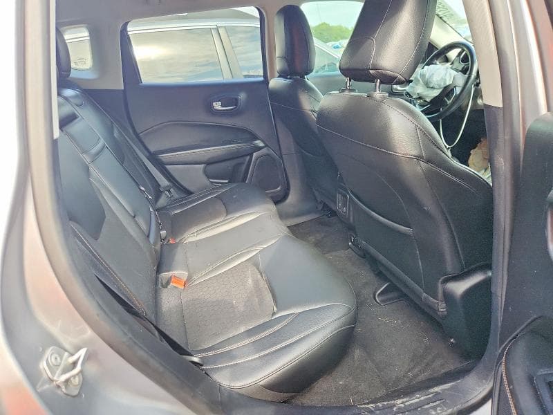 2018 JEEP COMPASS LATITUDE 11