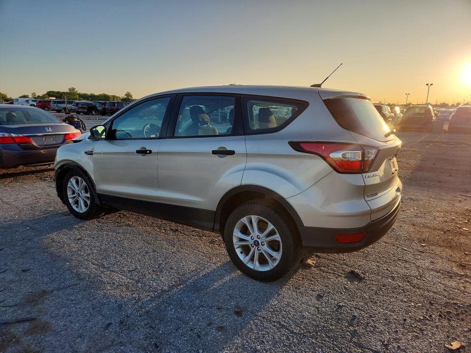 2018 FORD ESCAPE S 2