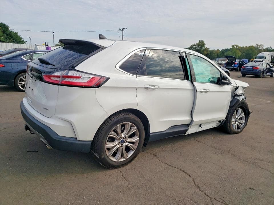 2021 FORD EDGE TITANIUM 3