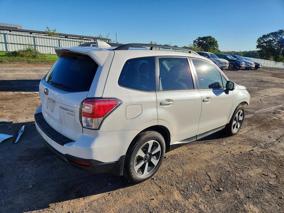 2017 SUBARU FORESTER 2.5I PREMIUM 3