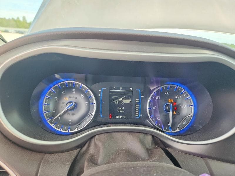 2017 CHRYSLER PACIFICA TOURING 9