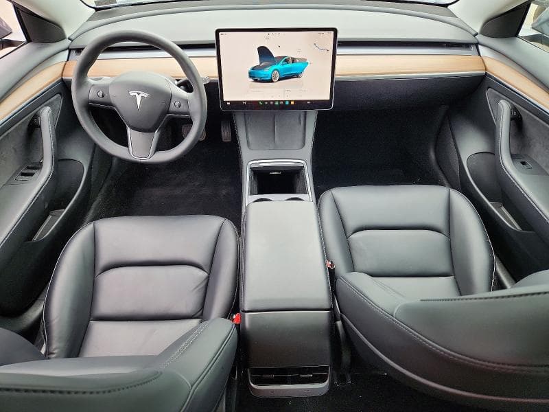 2023 TESLA MODEL 3 8