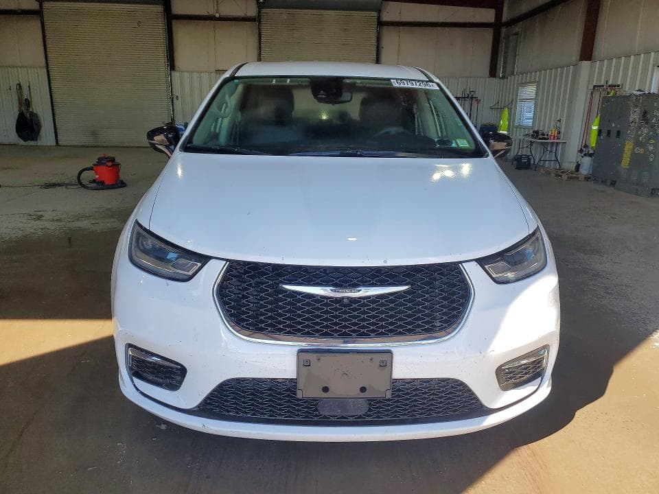 2024 CHRYSLER PACIFICA HYBRID SELECT 5