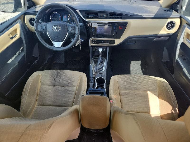 2018 TOYOTA COROLLA LE 8