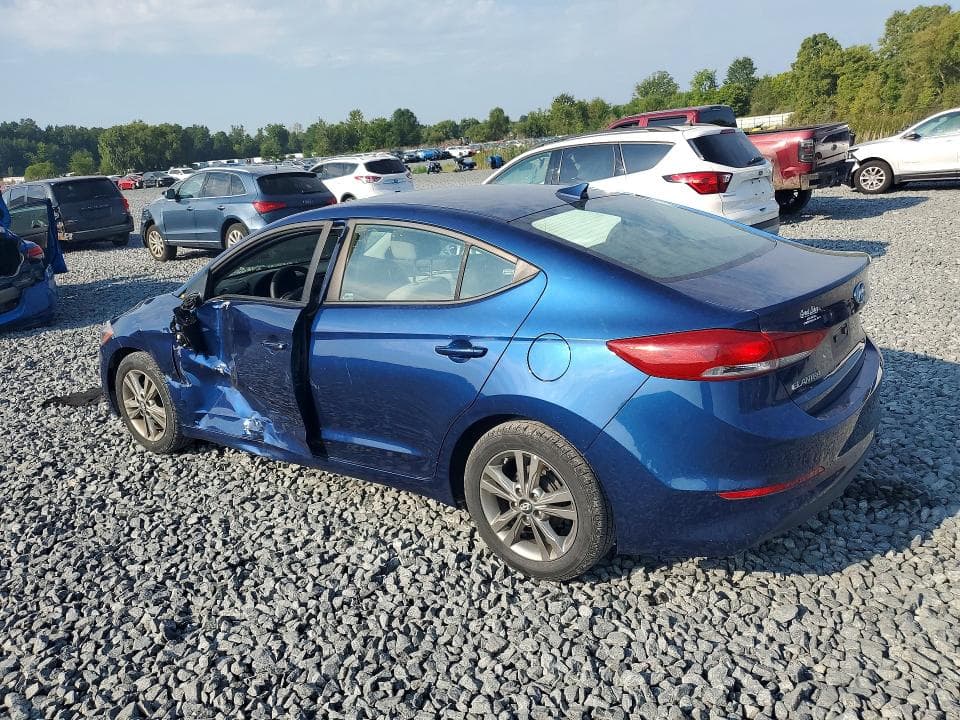2017 HYUNDAI ELANTRA SE 2