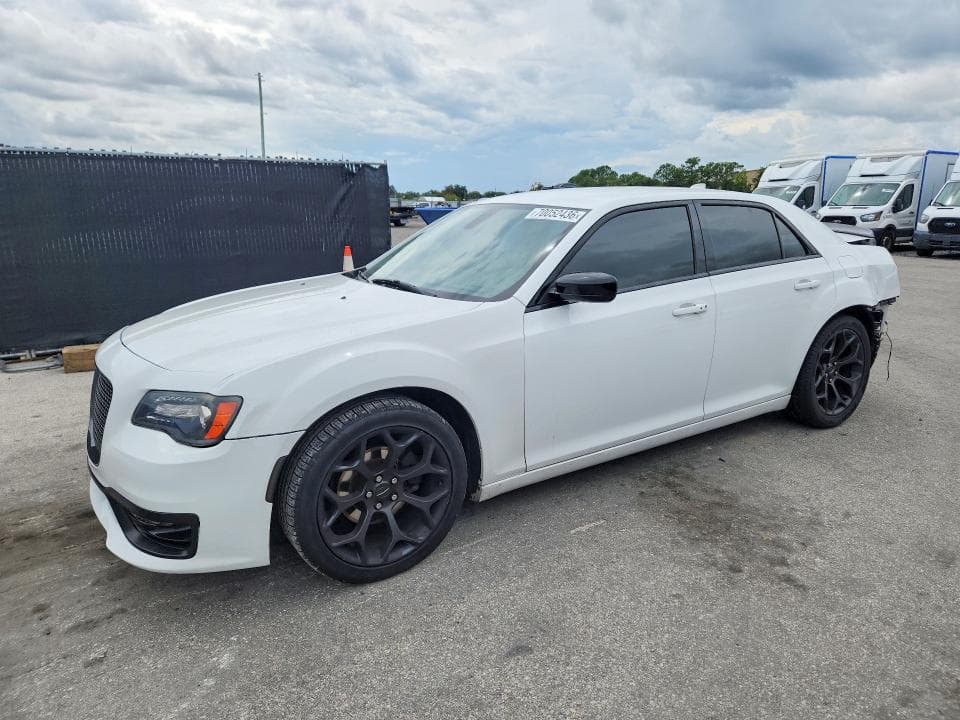 2019 CHRYSLER 300 TOURING - 1
