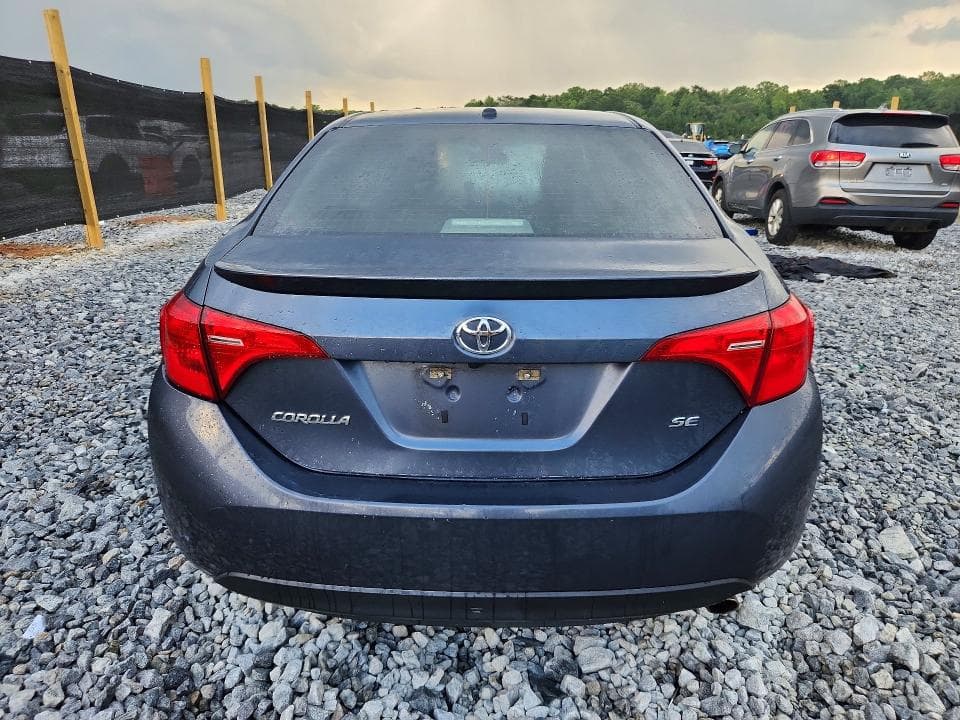 2018 TOYOTA COROLLA SE 6