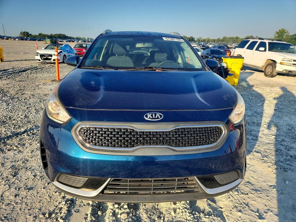 2017 KIA NIRO LX 5