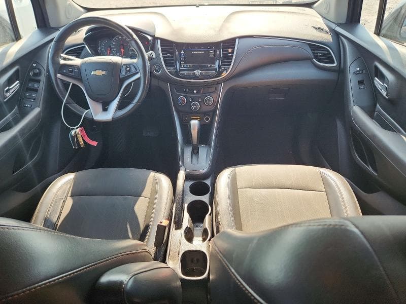 2018 CHEVROLET TRAX 1LT 8