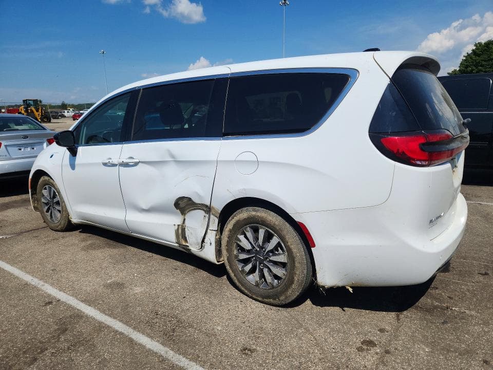 2024 CHRYSLER PACIFICA HYBRID SELECT 2