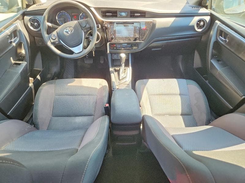 2018 TOYOTA COROLLA LE 8