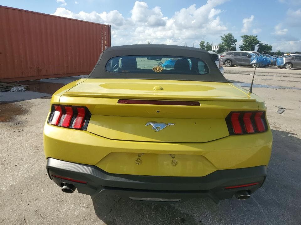 2025 FORD MUSTANG 6