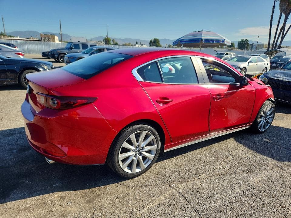 2023 MAZDA 3 SELECT 3