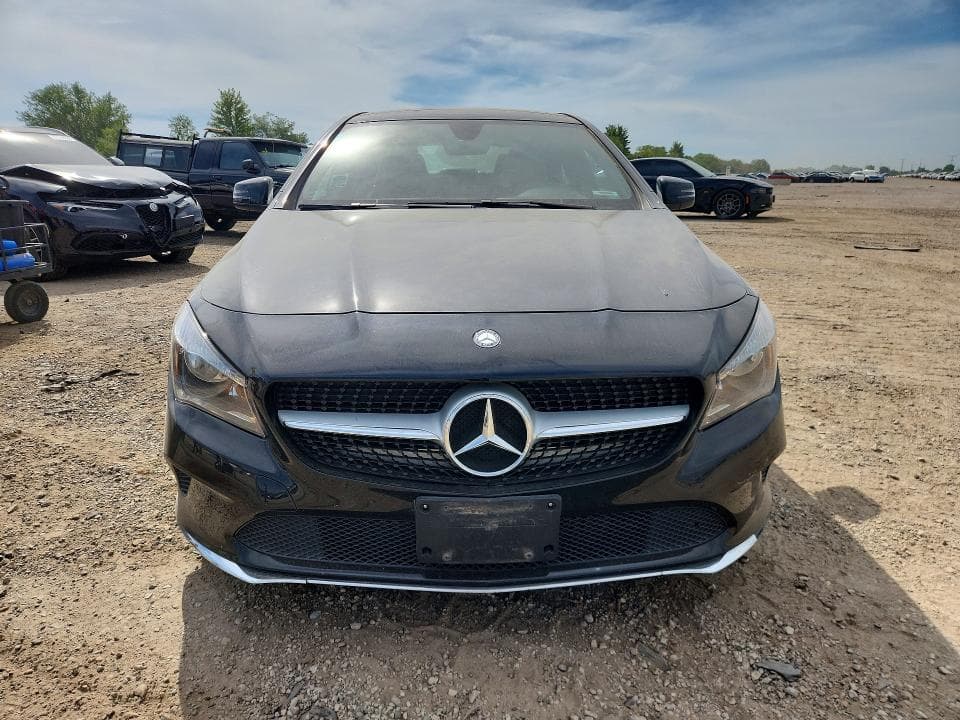 2017 MERCEDES-BENZ CLA 250 4MATIC 5