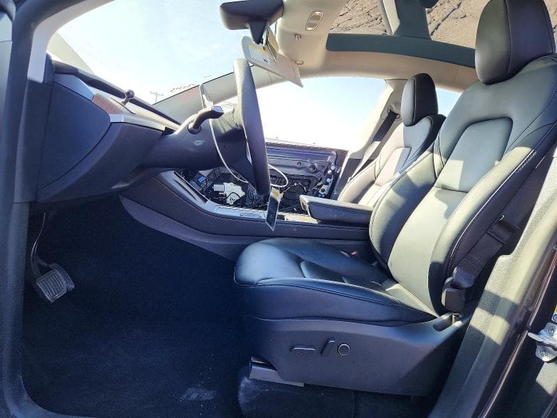 2024 TESLA MODEL Y 7