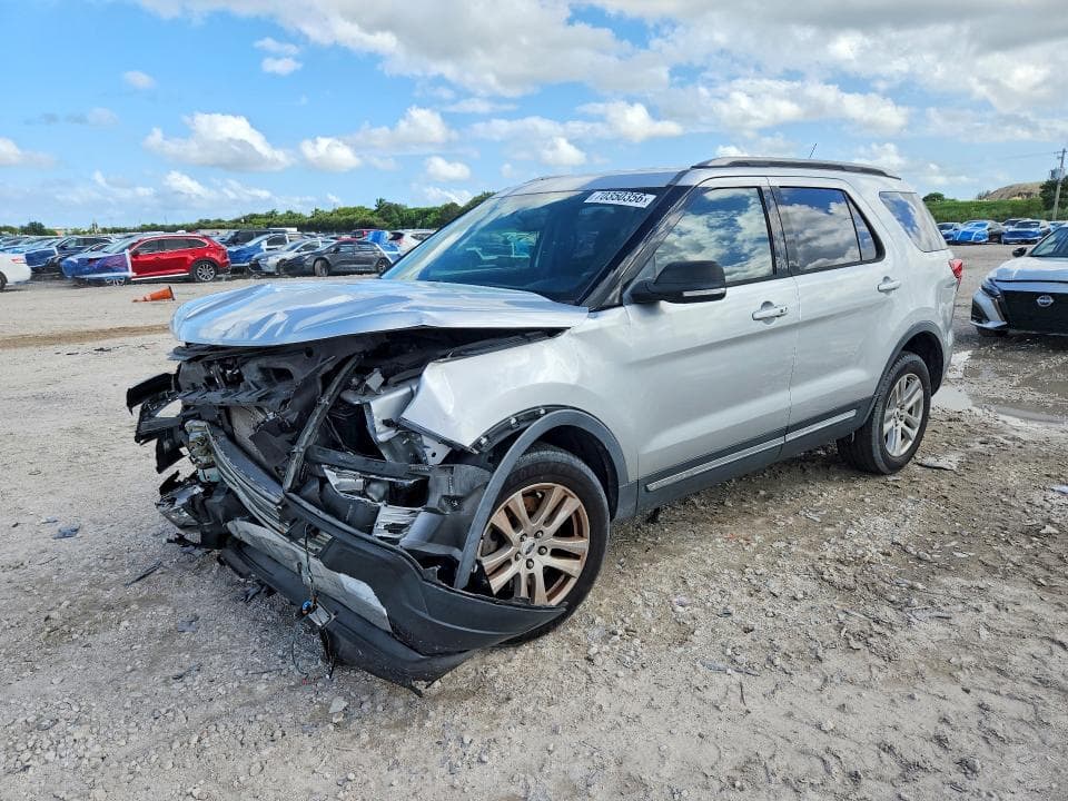 2019 FORD EXPLORER XLT - 1