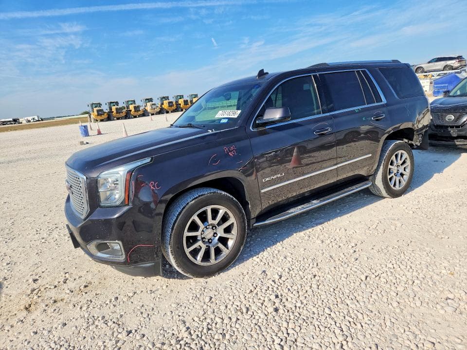 2017 GMC YUKON DENALI - 1