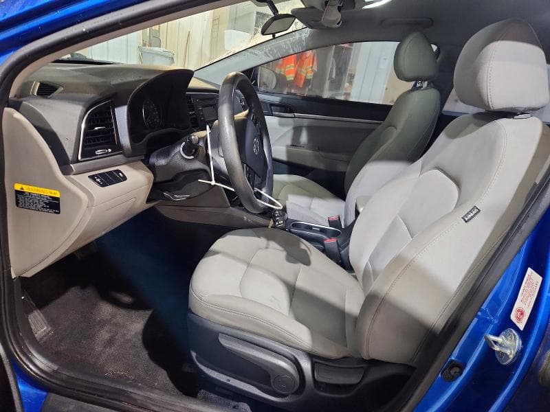2017 HYUNDAI ELANTRA SE 7