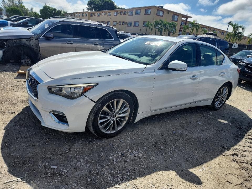 2018 INFINITI Q50 3.0T LUXE