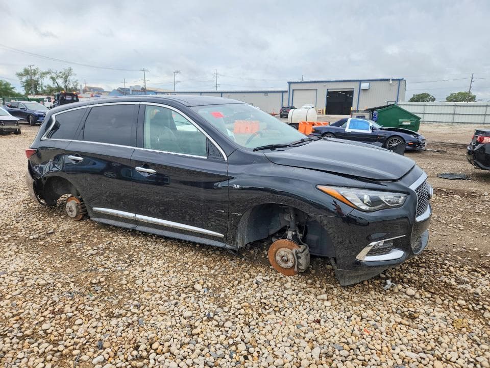 2018 INFINITI QX60 BASE 4