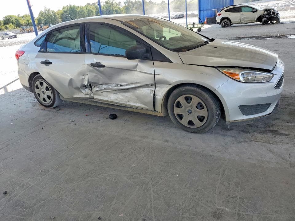 2018 FORD FOCUS S 4