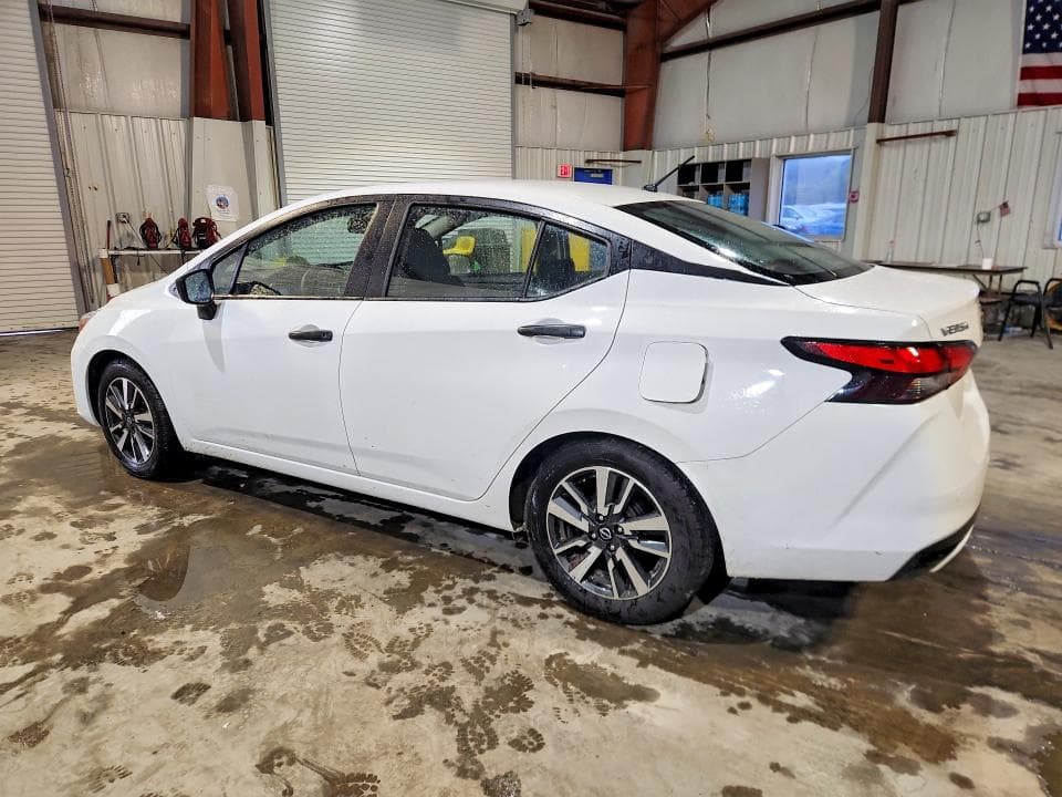 2024 NISSAN VERSA S 2