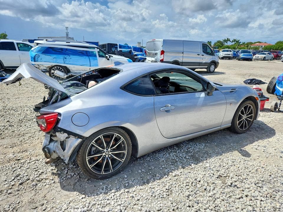 2019 TOYOTA 86 BASE 3