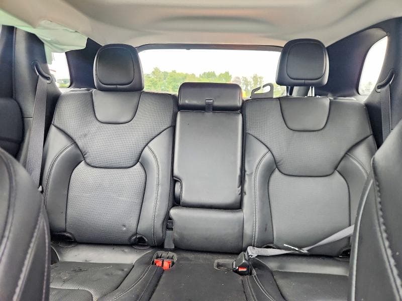 2021 JEEP CHEROKEE LIMITED 10
