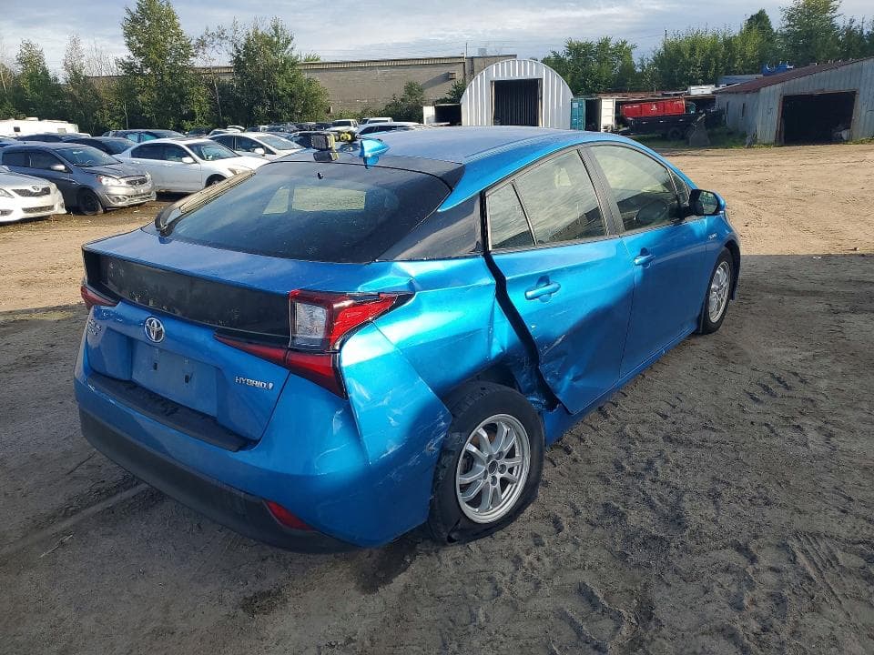 2022 TOYOTA PRIUS LE AWD-E 3
