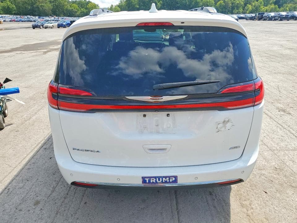 2021 CHRYSLER PACIFICA TOURING L 6