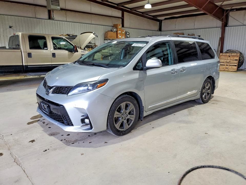 2020 TOYOTA SIENNA SE 7-PASSENGER - 1