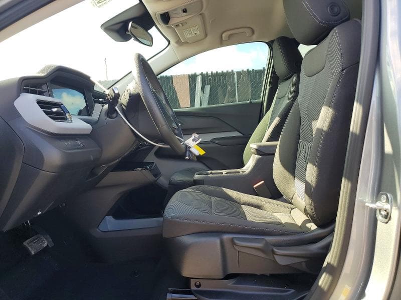 2027 CHEVROLET BOLT LT 7