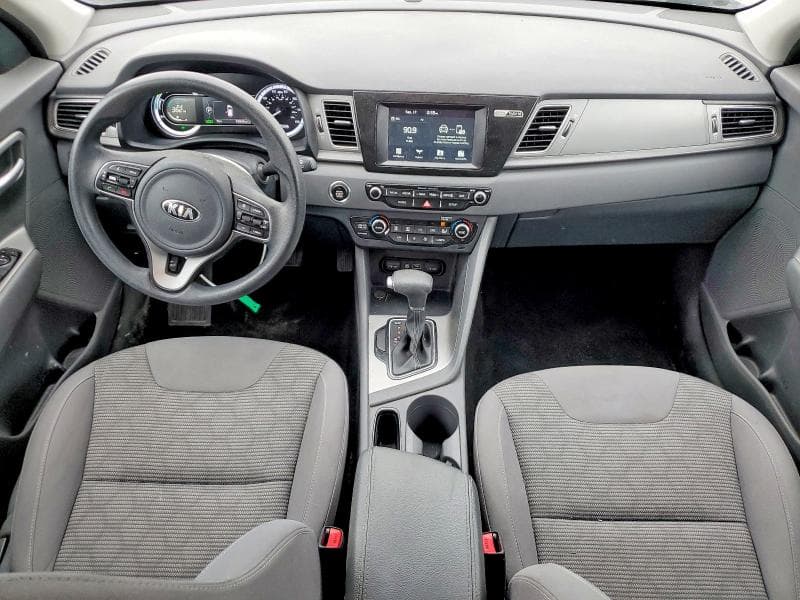 2019 KIA NIRO LX 8